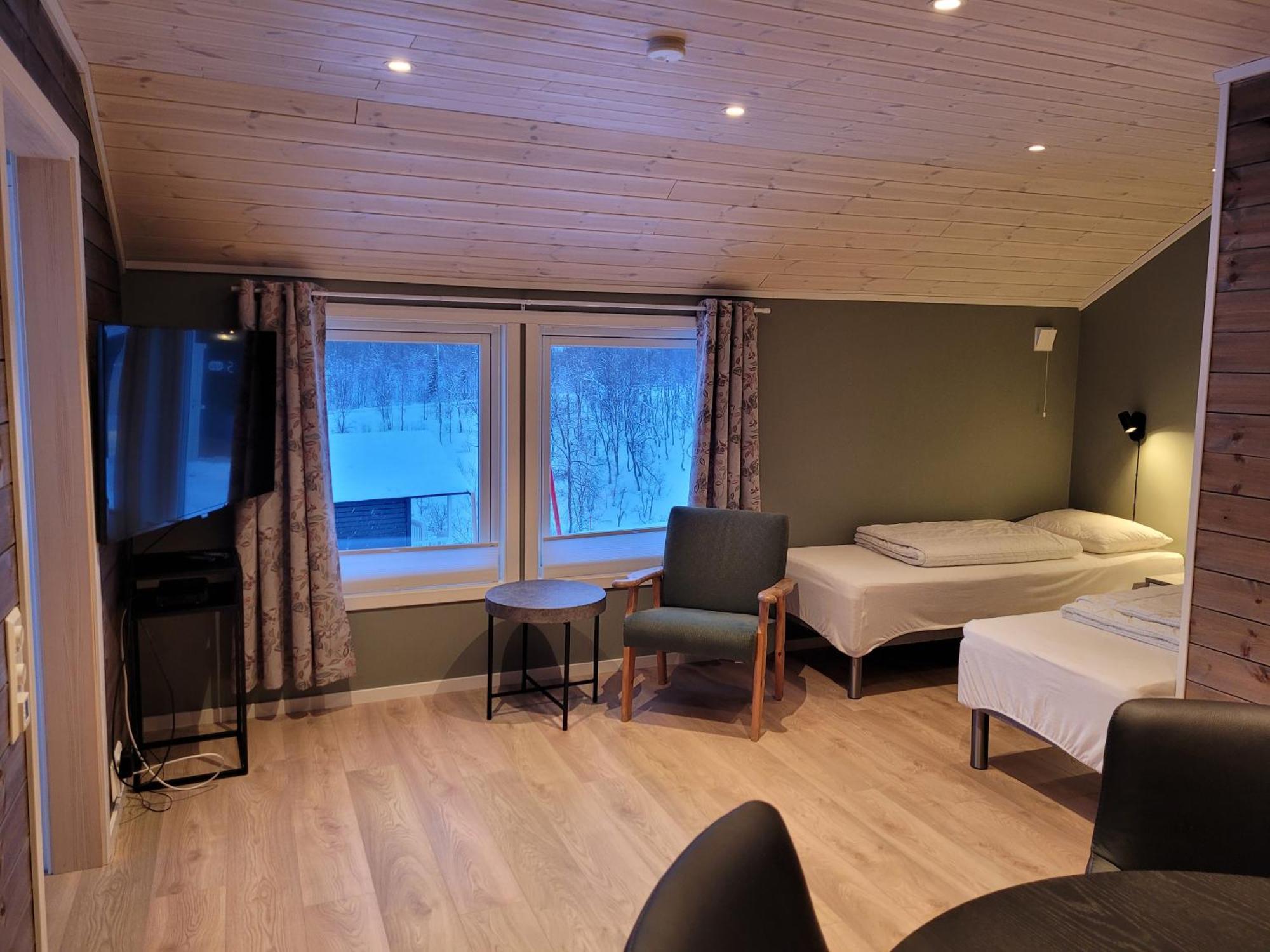 Tennevoll Lapphaugen Turiststasjon 빌라 외부 사진